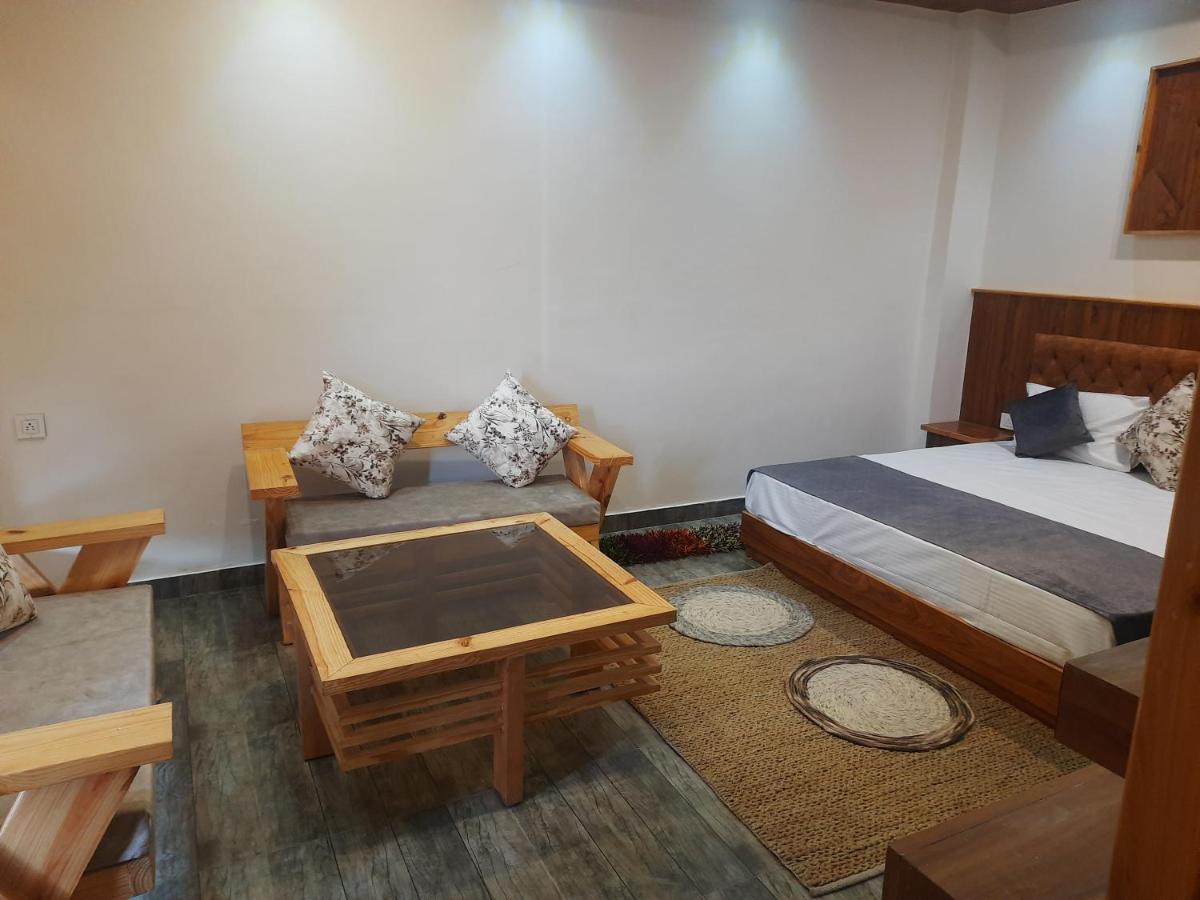 Trimounts-A Boutique Hotel & Wellnes Center In Tirthan Valley Banjār Εξωτερικό φωτογραφία