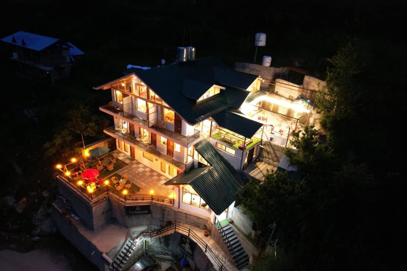 Trimounts-A Boutique Hotel & Wellnes Center In Tirthan Valley Banjār Εξωτερικό φωτογραφία