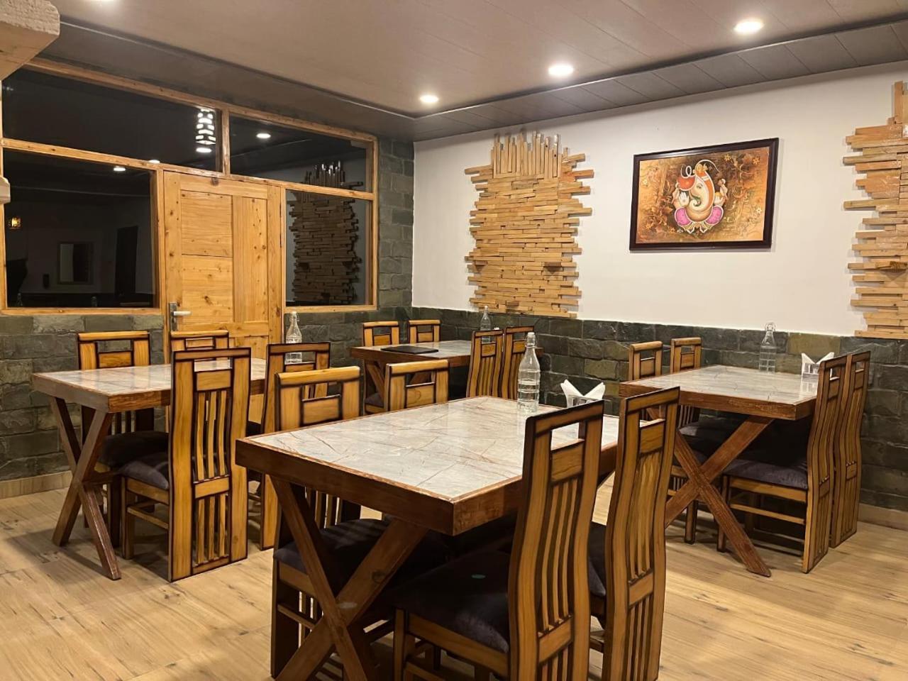 Trimounts-A Boutique Hotel & Wellnes Center In Tirthan Valley Banjār Εξωτερικό φωτογραφία